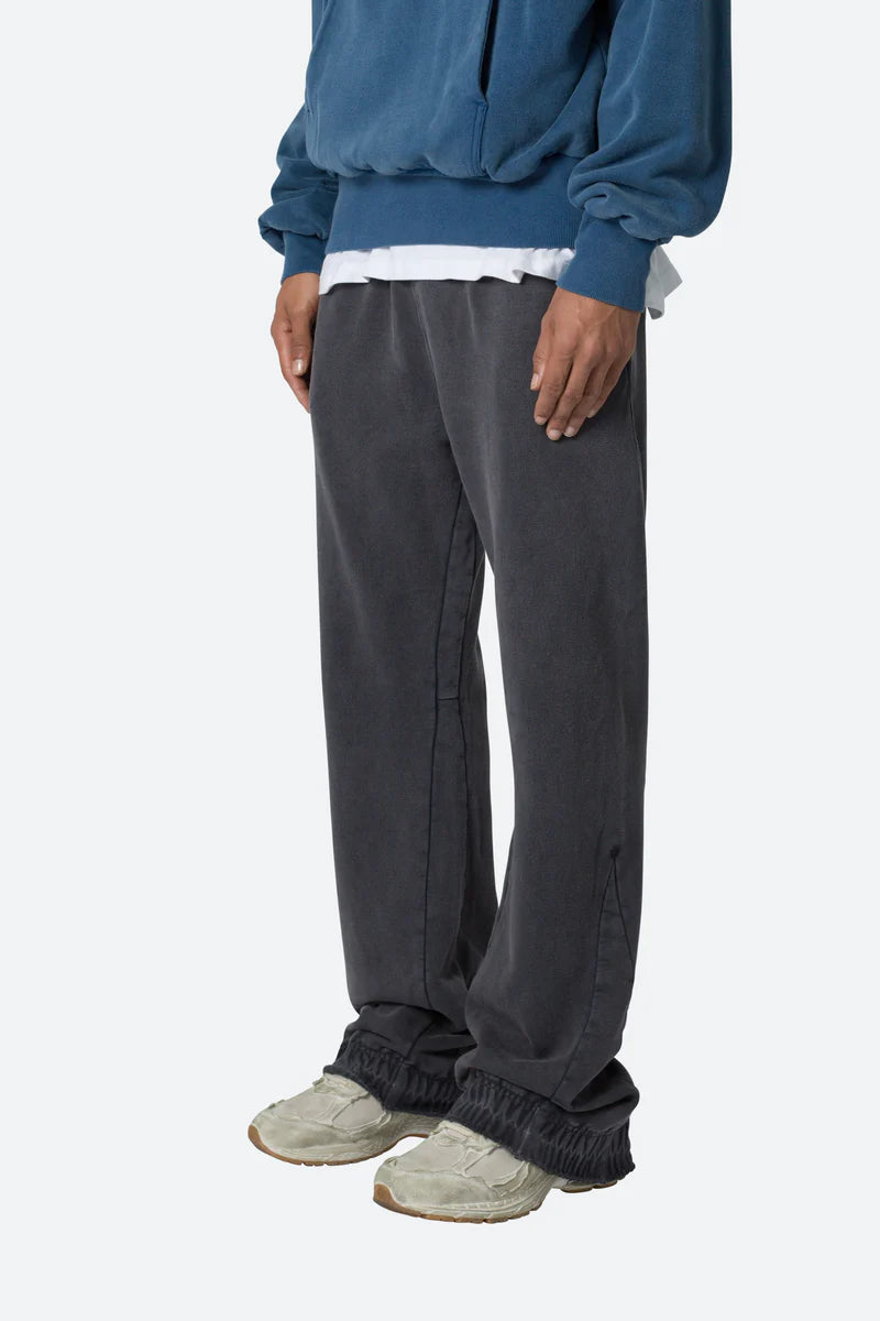 MNML Flared Sweatpants