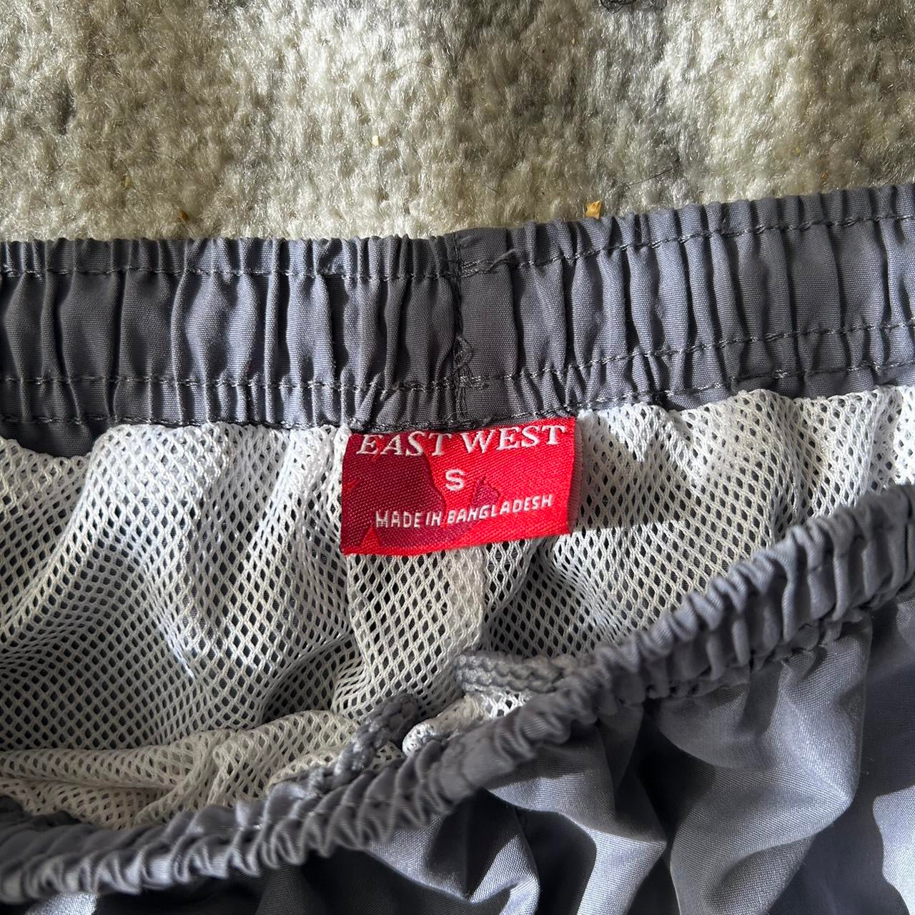 Trackpants