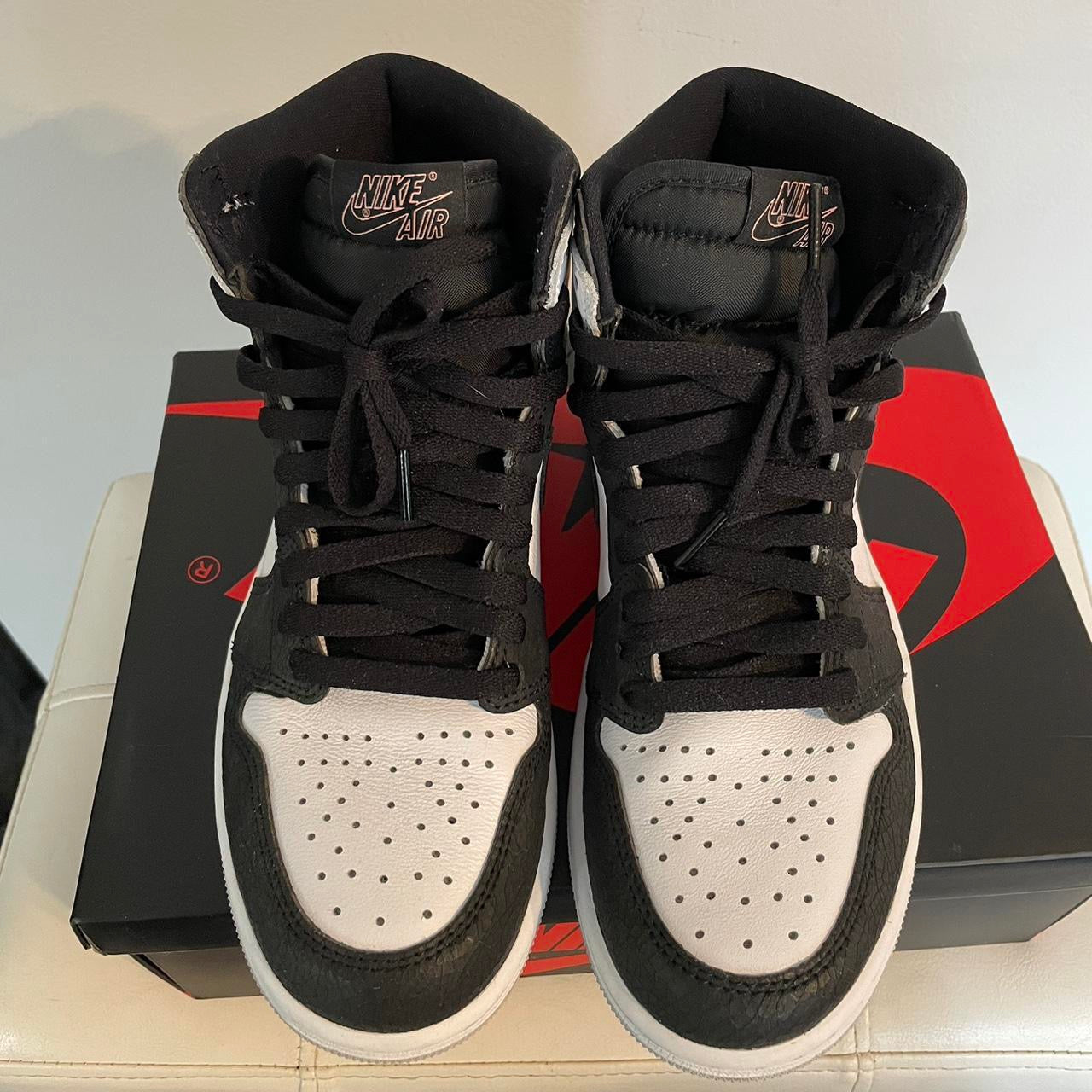 Jordan 1 “Stage Haze”