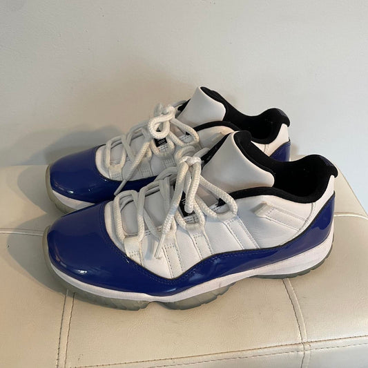 Jordan 11 Low “Concord Sketch”