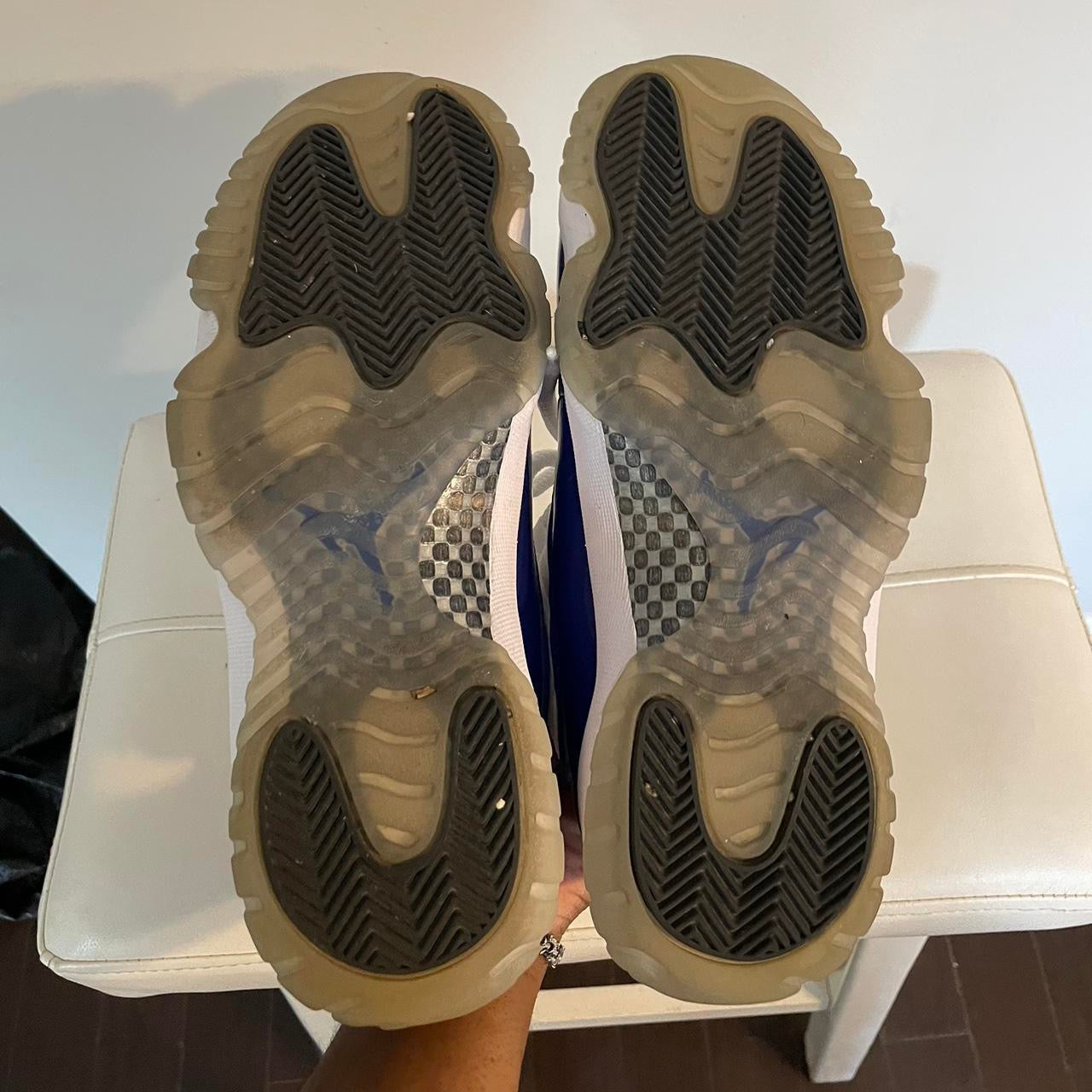 Jordan 11 Low “Concord Sketch”