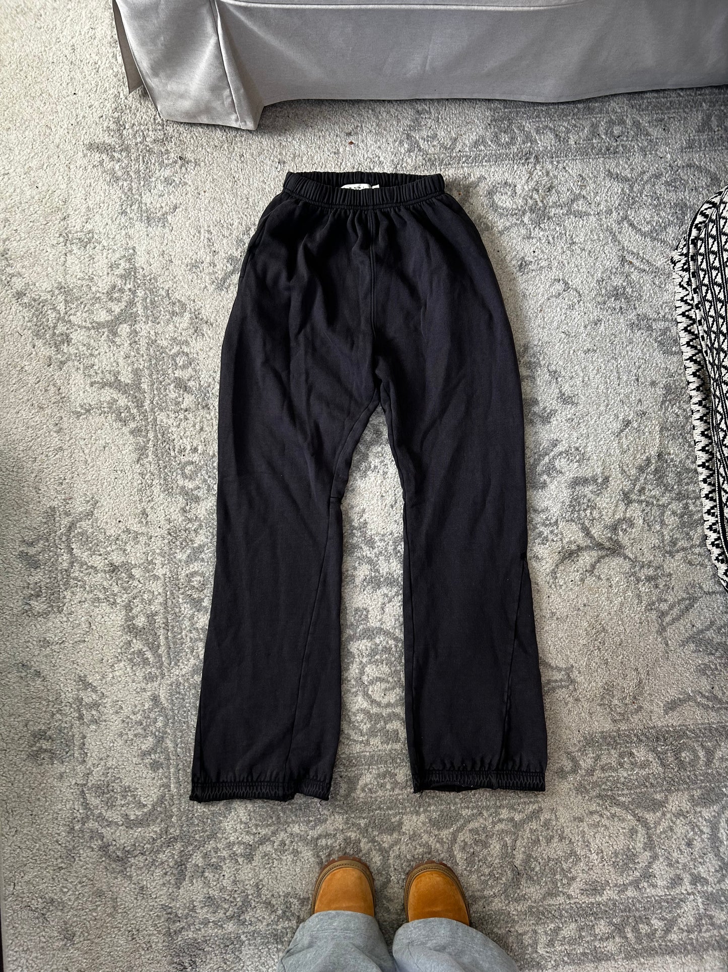 MNML Flared Sweatpants