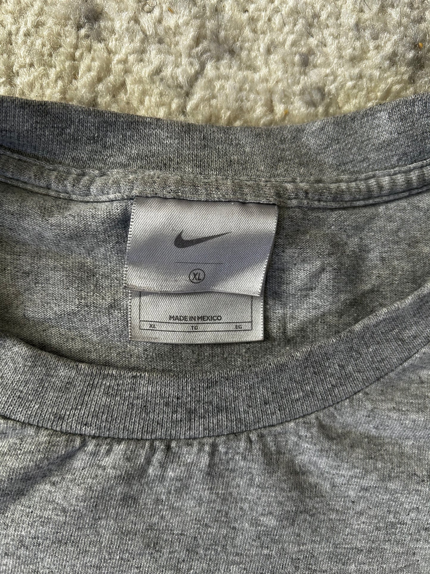 Vintage Nike tee